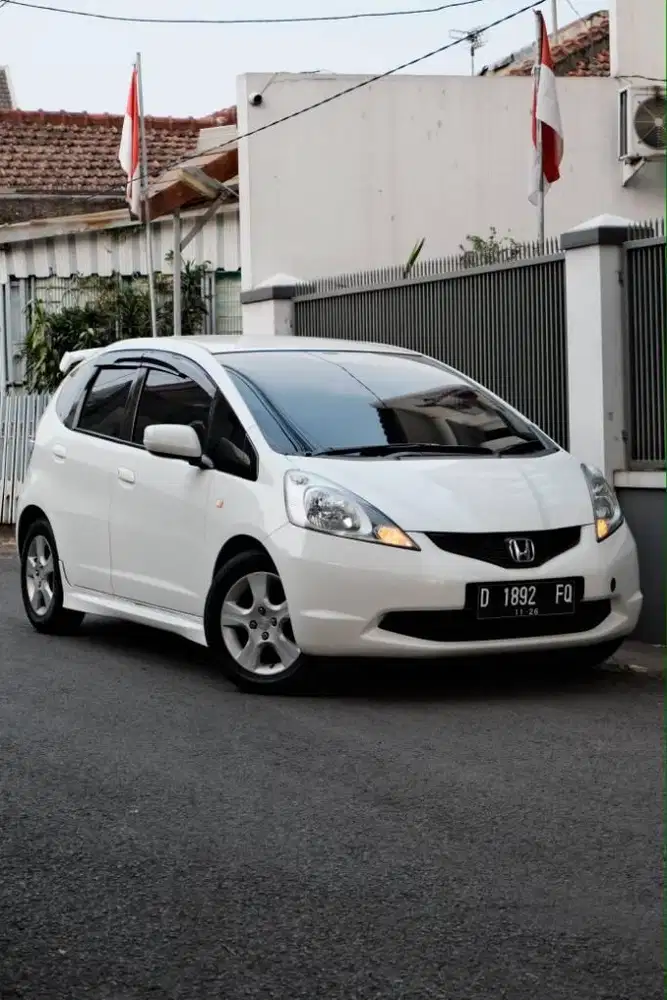 HONDA JAZZ S 1.5 MT 2009