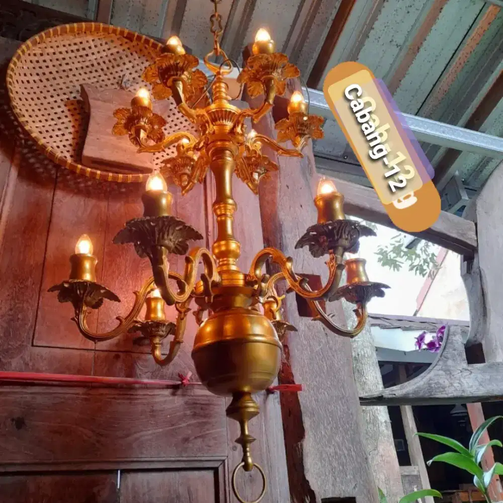 Lampu Gantung Kuningan Kuno