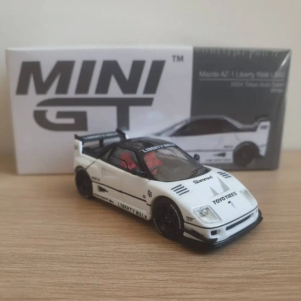 Mini GT 953 Mazda AZ-1 Liberty Walk LB40 1/64 (2024 Tokyo Auto Salon)