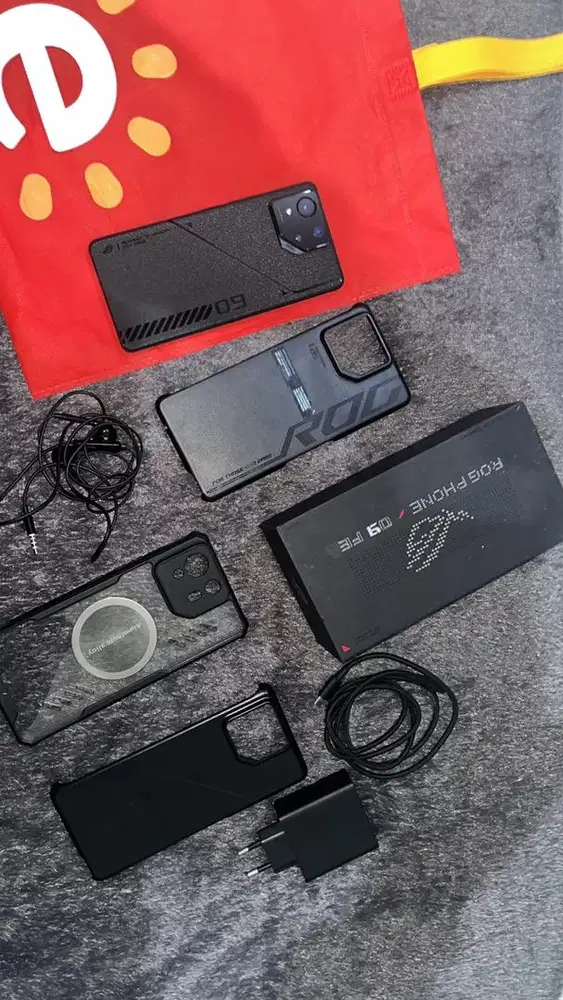 ROG 9FE (12/256)