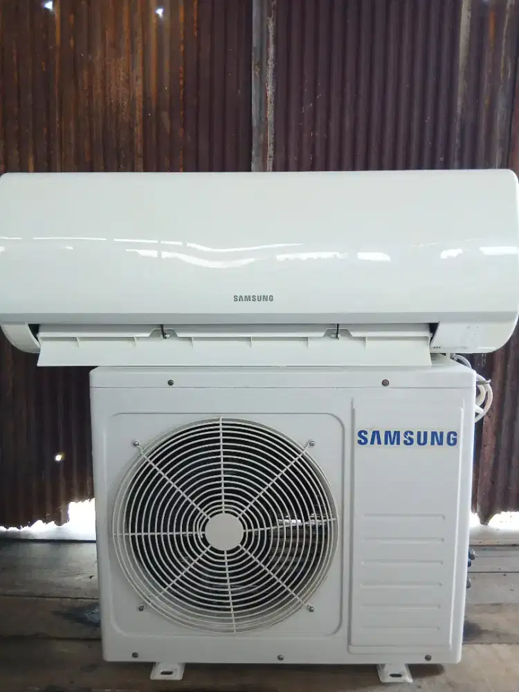 JUAL AC 1/2 PK BEKAS BERGARANSI