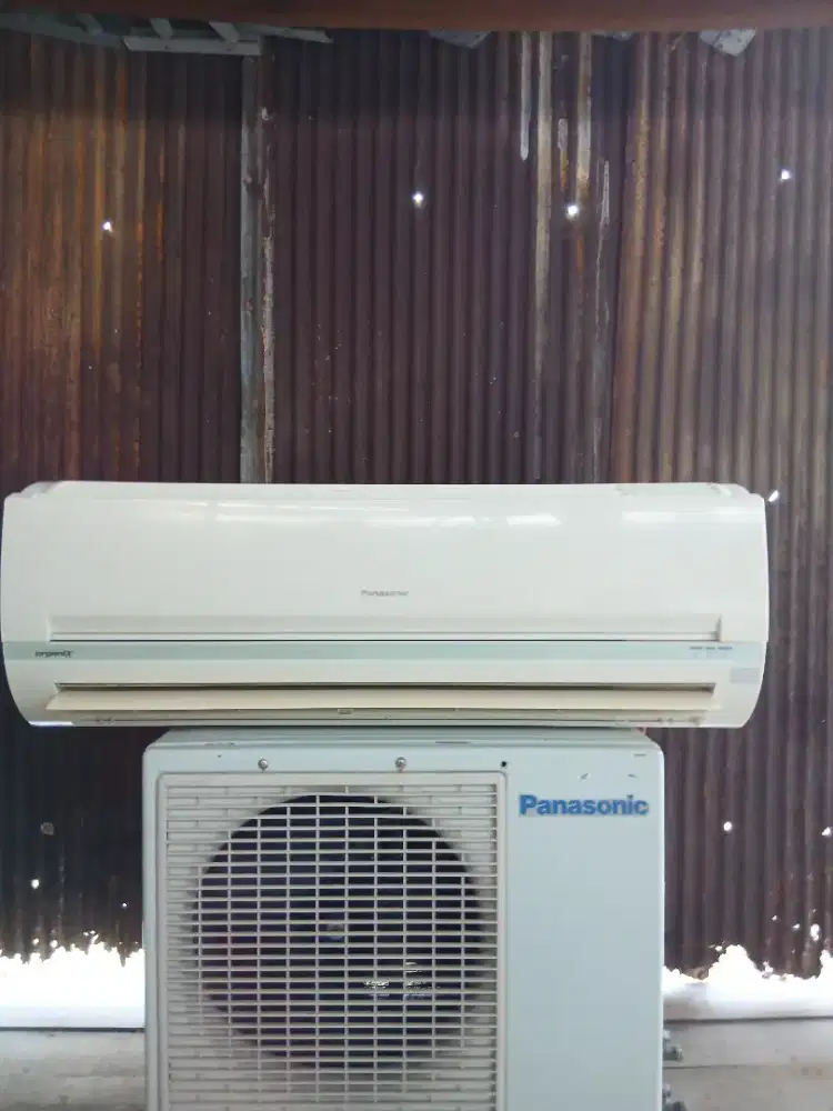 DIJUAL AC BEKAS 1/2 PK GRATIS PASANG