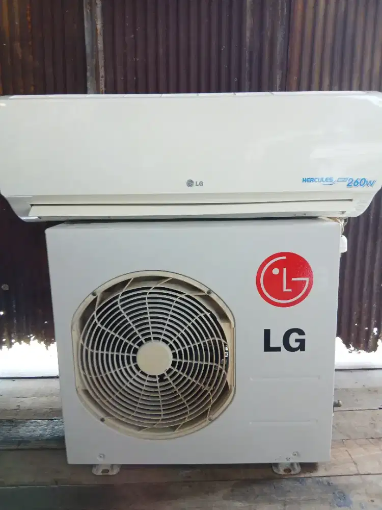 DIJUAL AC BEKAS 1/2 PK GRATIS PASANG