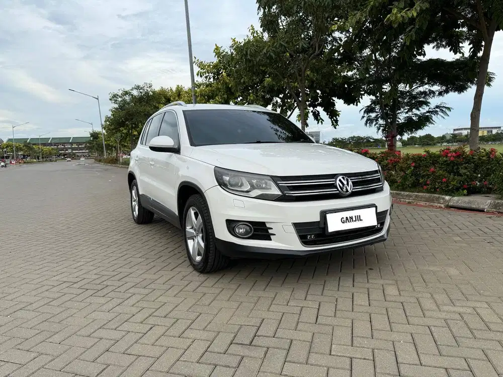 JUAL CEPAT! EX PAKAIAN PRIBADI VW TIGUAN 1.4 TSI AT 2014 SIAP GAS