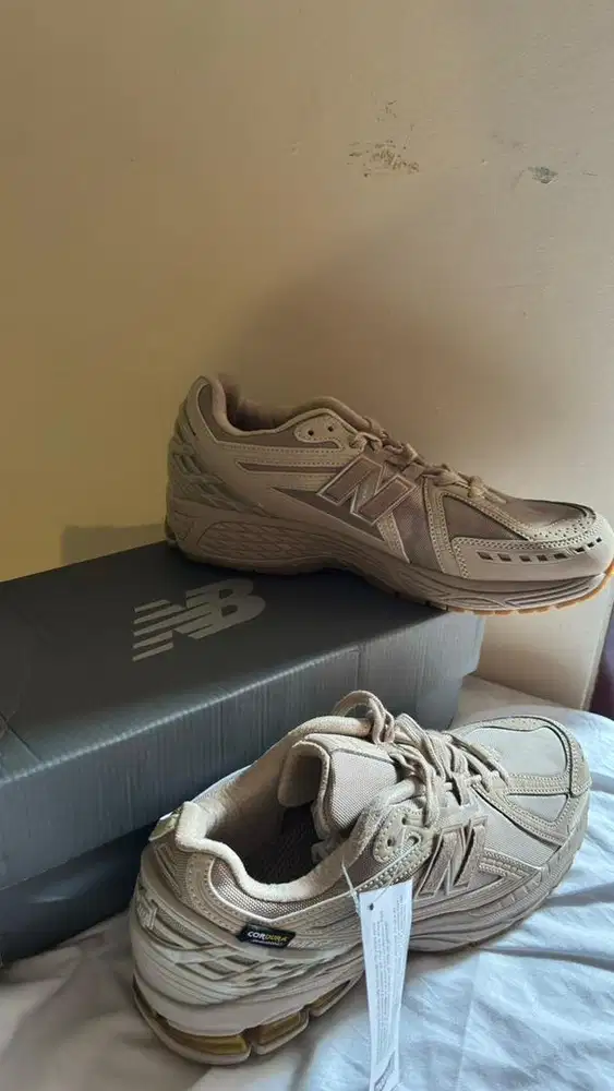 sepatu NB cordura 1906