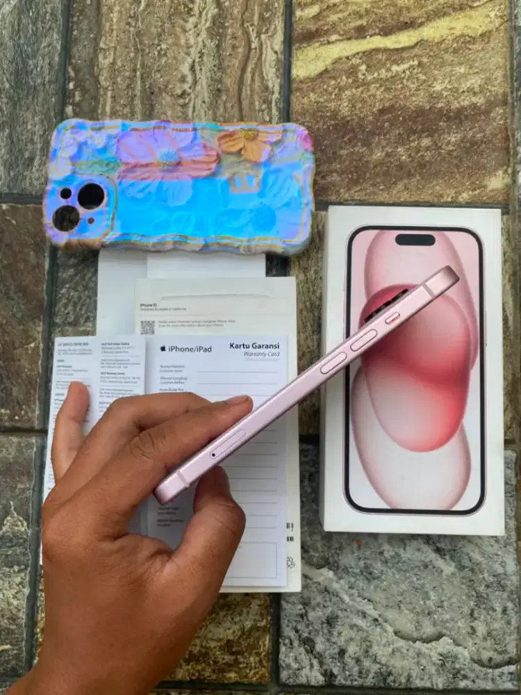 Iphone 15 pink 128 ibox