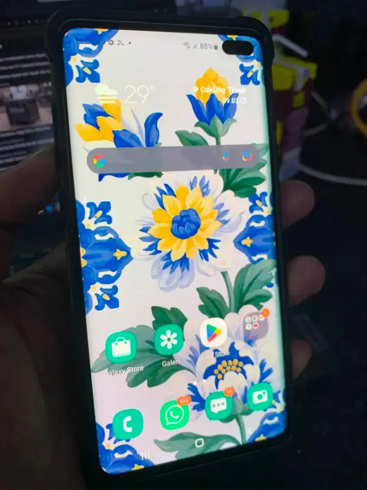 Samsung S10 Plus Resmi