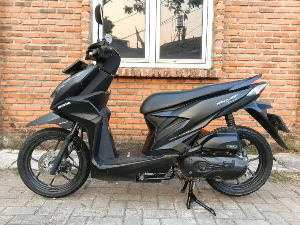Honda Beat Deluxe ISS 2022 Mulus pajak On 2027 Panjang