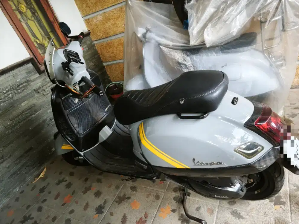Vespa GTS Supertech HPE 300 CC Tahun 2019