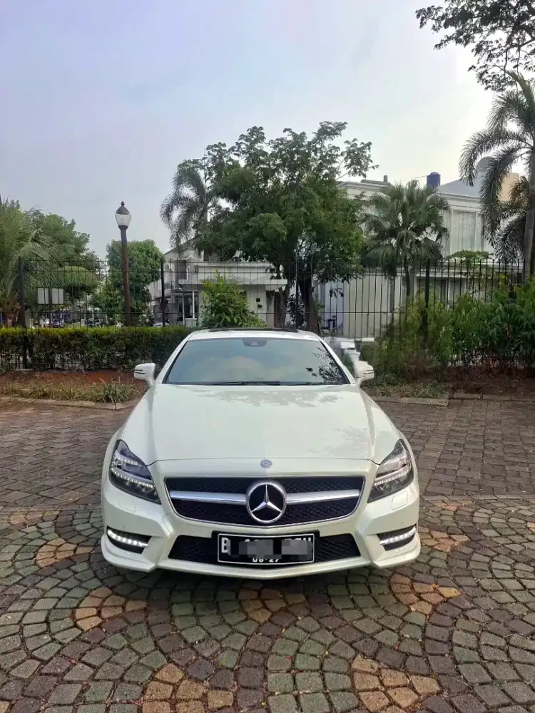 [ Km33rb ] Mercedes Benz CLS350 / CLS 350 AMG 2012 Putih