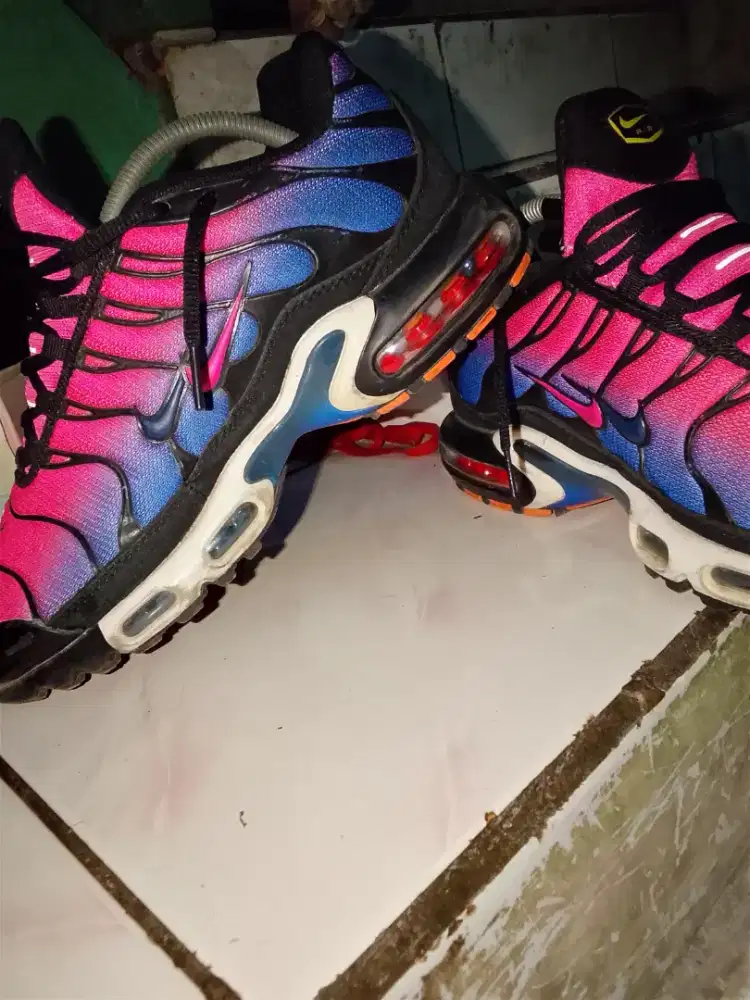 Sepatu nike Tn barca