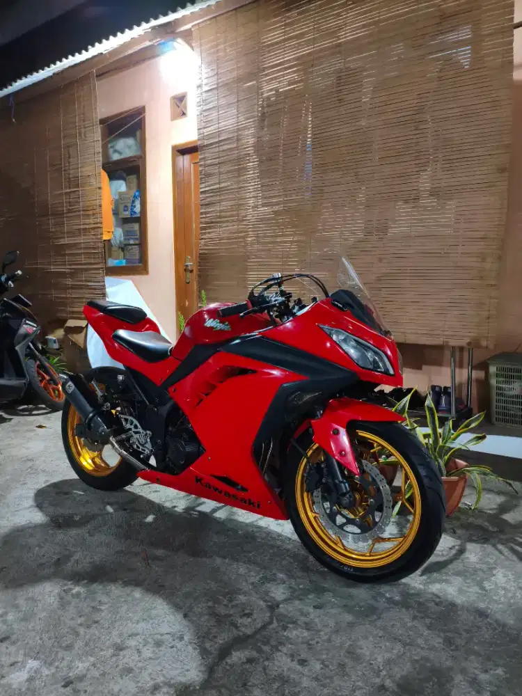 Jual cepet ninja 250FI 2013
