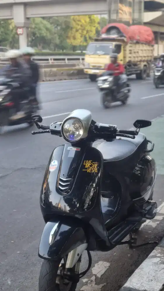 Vespa Lx125 iget murah