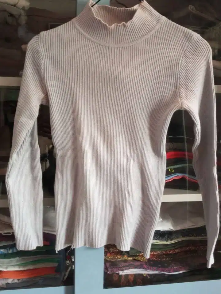 TURTLENECK PRELOVED BIRU LD 90