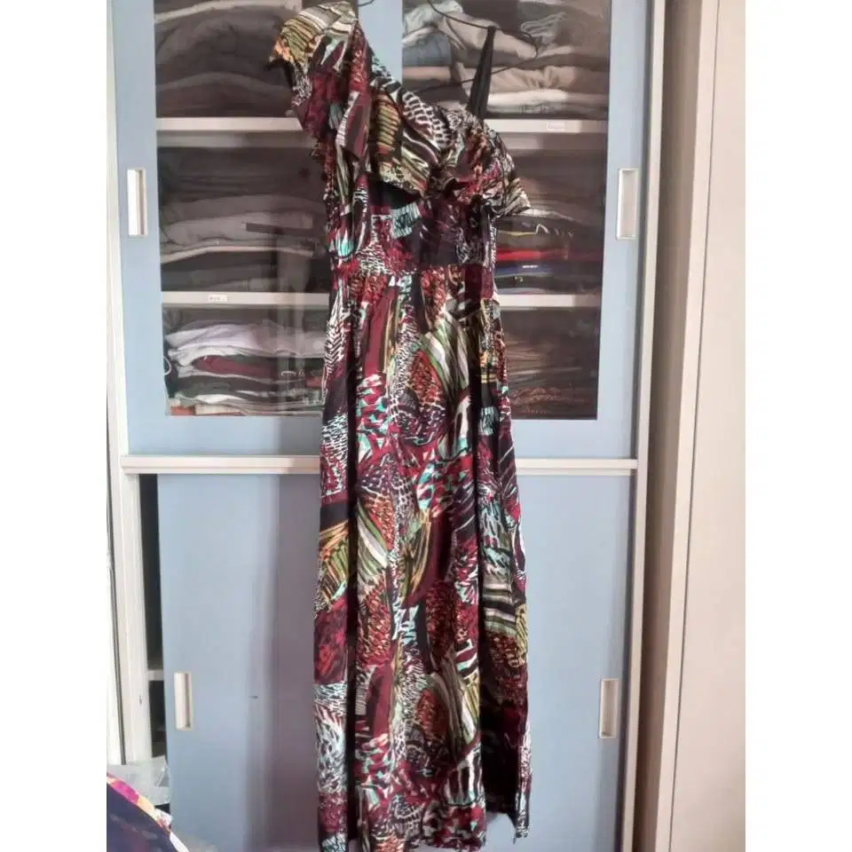 DRESS SEXY/PANTAI LD 100 PRELOVED