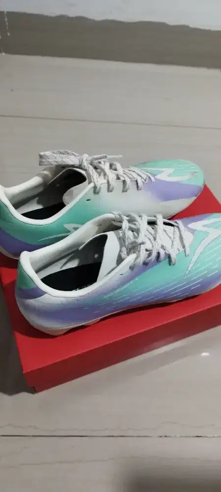 Sepatu Bola SPECS LIGHTSPEED ACCELERATOR PRO 5 THN 2026