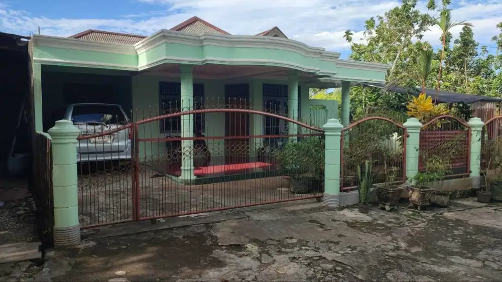 DIJUAL RUMAH SIAP HUNI DI PASIR 2, JAYAPURA, Include Perabotan Lengkap