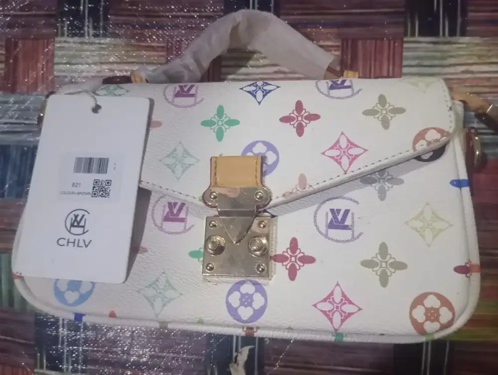 Dijual Tas Merk CHLV Original