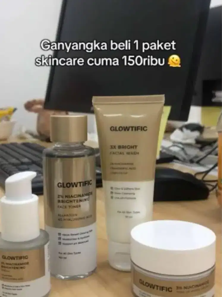 Ready sepaket skincare glowtific udah bpom dan halal