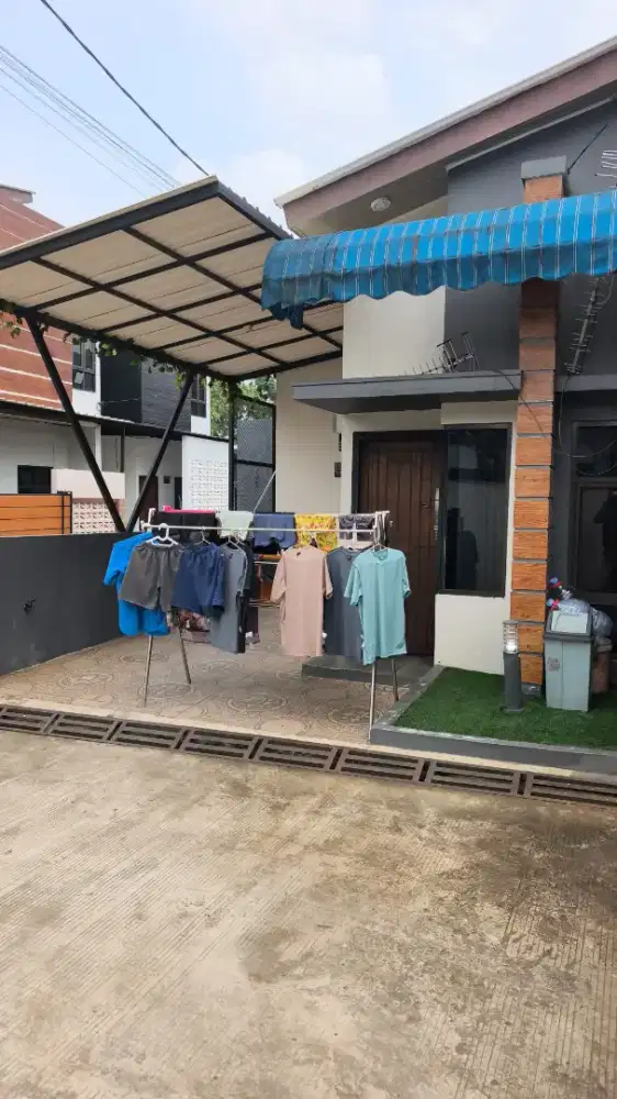 Dijual rumah depok timur depan 400 jt ada garasi