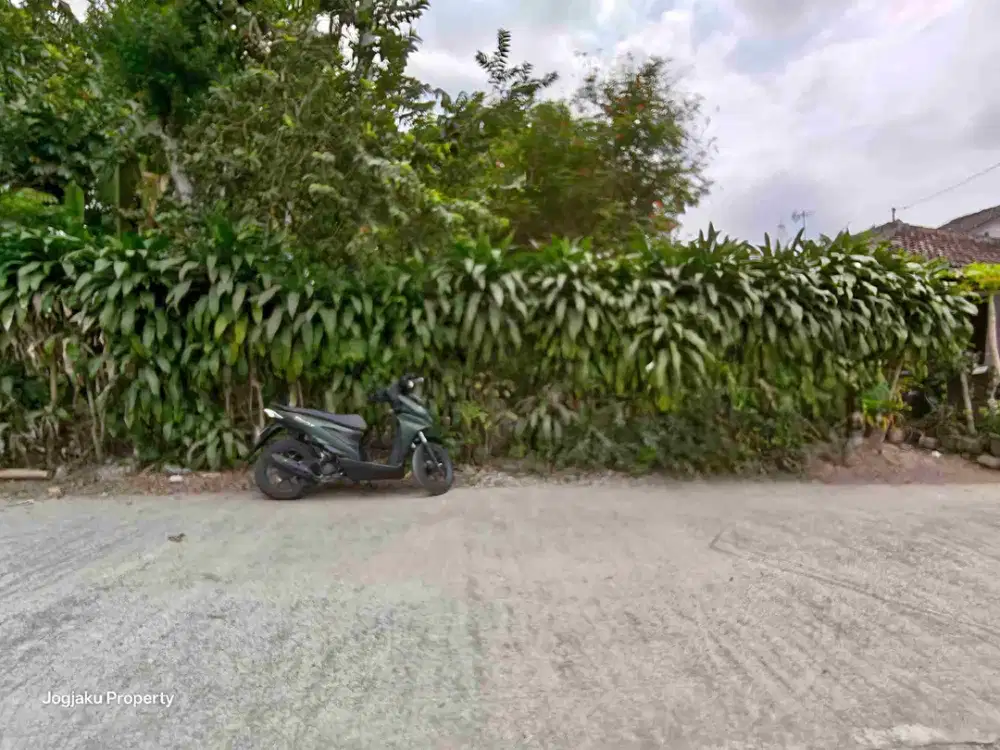 Dijual cepat Tanah kosong strategis hanya 100 meter dari kampus UMY, juga dekat kampus UNJAYA, BSI, Universitas Alma'ata