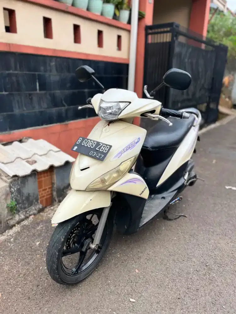 Mio J 2012 lengkap