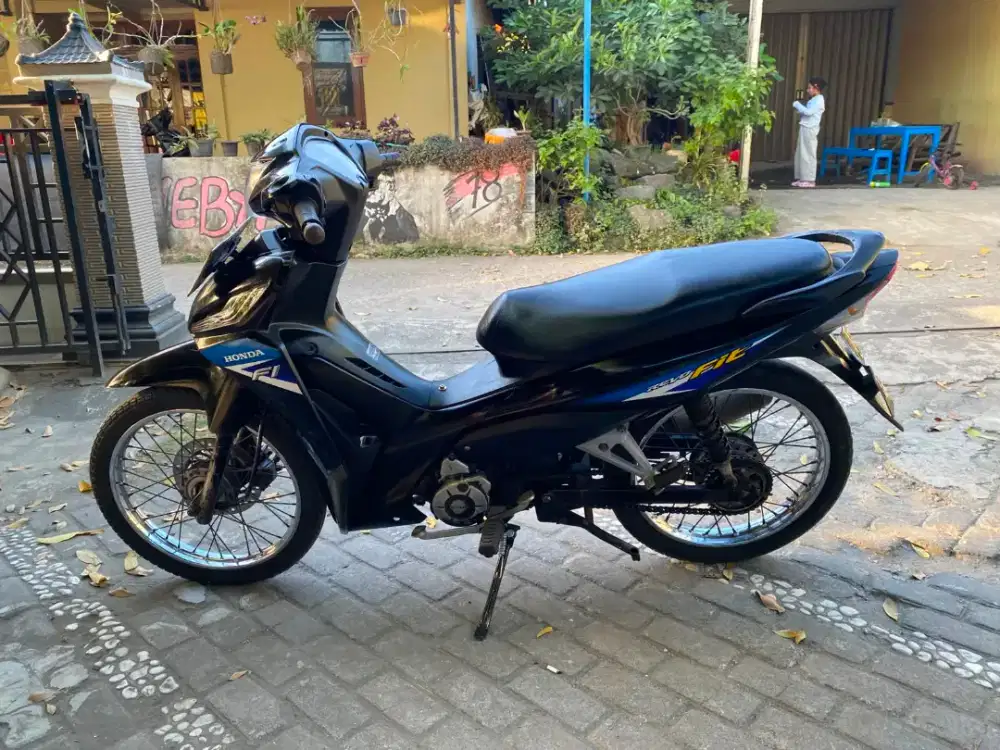 Honda Revo injeksi THN 2016 plat AB kota