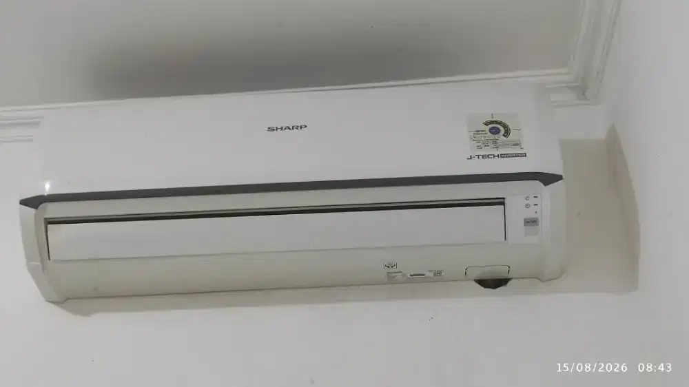 Di jual cepat ac sharp 1/2 pk