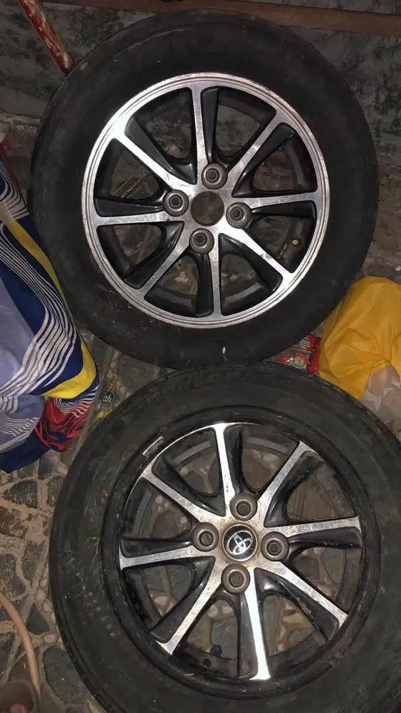 Velg toyota calya