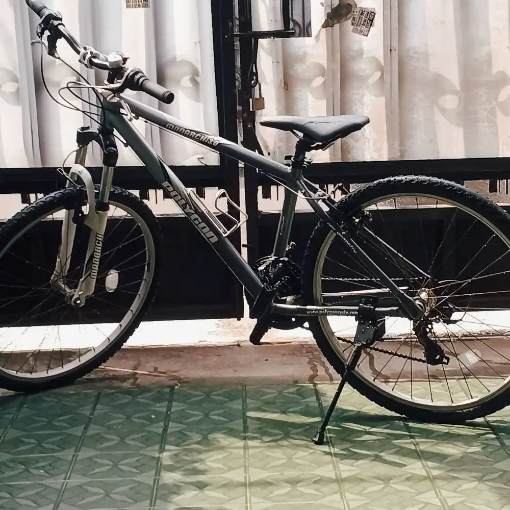 merek polygon jenis mountain bike seri monrach polygon 3