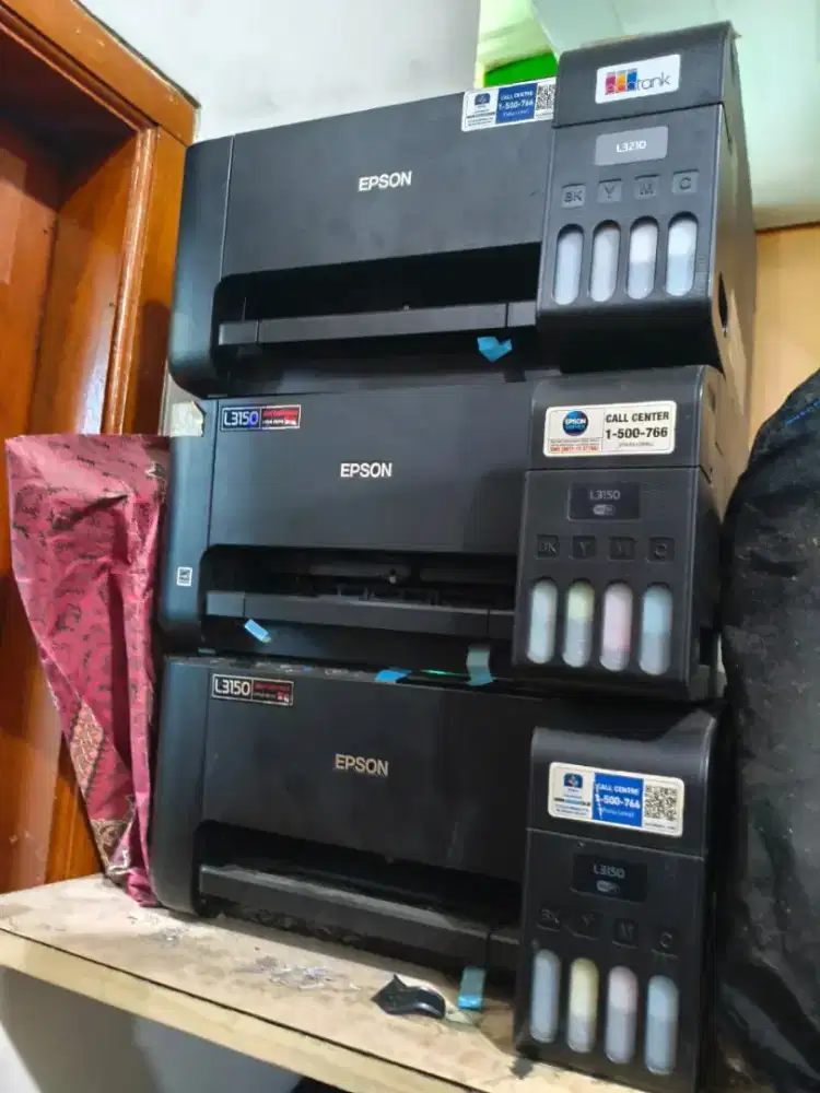 MENERIMA ALAT ALAT EX KANTOR