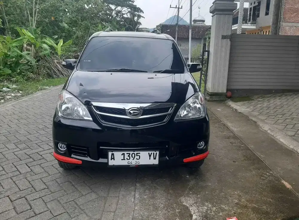 Daihatsu Xenia 2008 LI 1.0 Hitam Manual