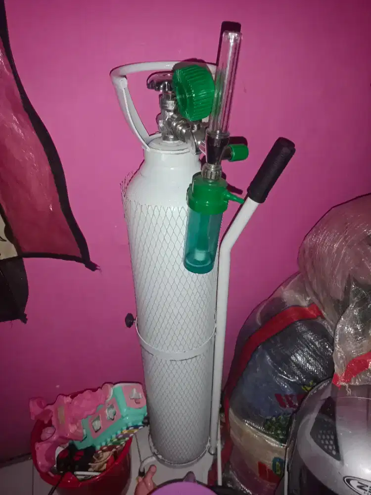 tabung oksigen +regulator + troli