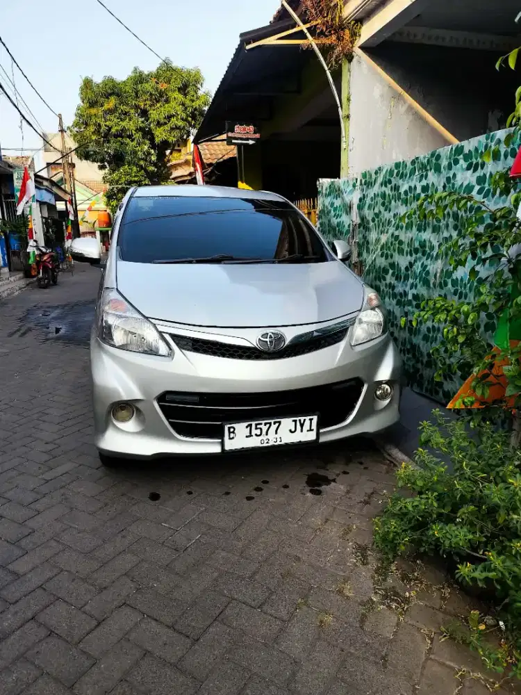 Toyota Avanza Veloz Matic 2013