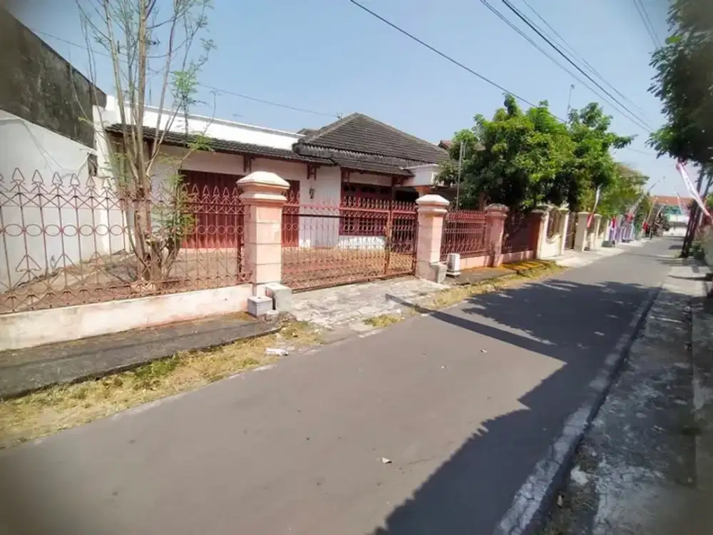 DIJUAL atau DIKONTRAKKAN rumah dkt RS. Saras Ibnu Sina Sragen