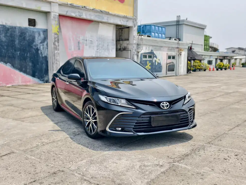 [KM 30.000AN]TOYOTA CAMRY 2.5 V TSS HITAM 2023 GRESS NON HYBRID HEV