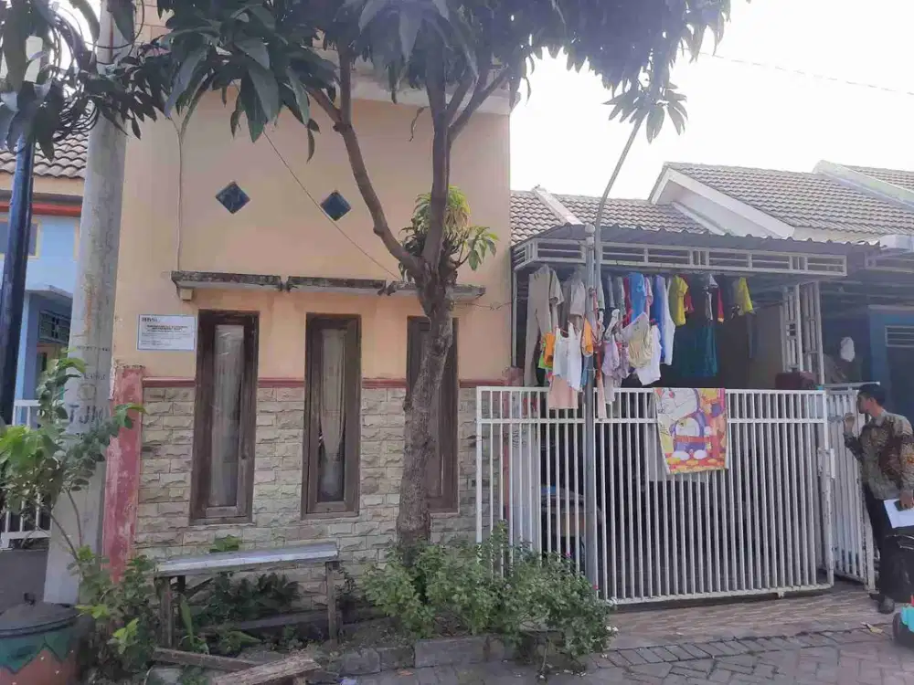 DI JUAL RUMAH

PERUM VILLA PENGANDEN BLOK F 03
KEL. : PEGANDEN
KEC. : MANYAR 
KAB  : GRESIK