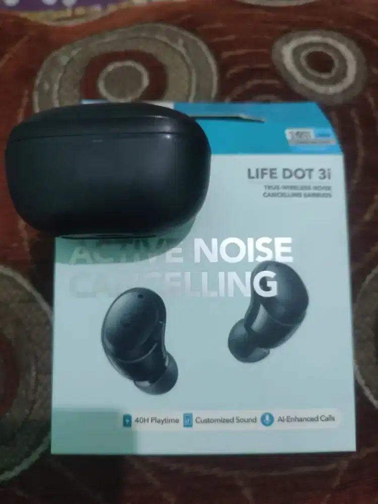 TWS anker sound life dot 3i