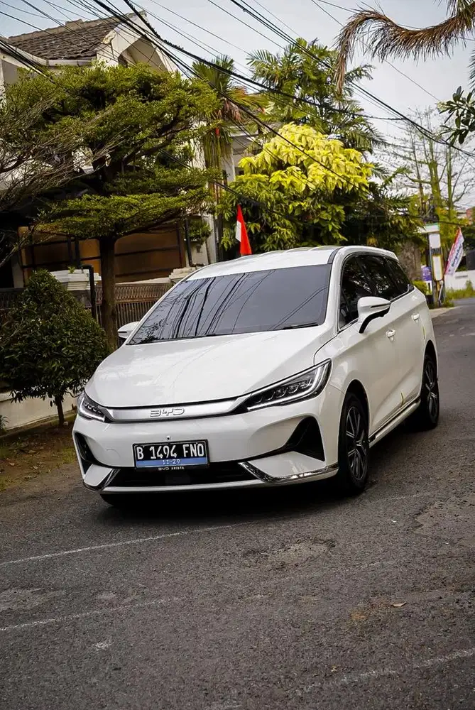 BYD M6 2024 Listrik EV LOW KM ISTIMEWA