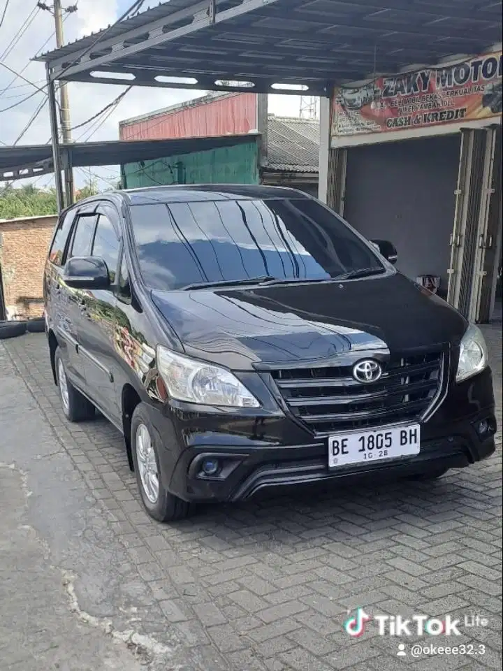 innova g 2.4 diesel solar matic 2013