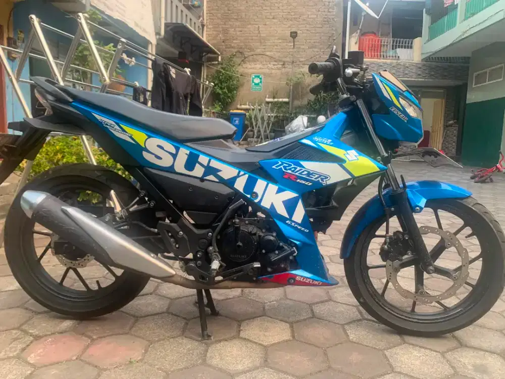 Suzuki satria 2016