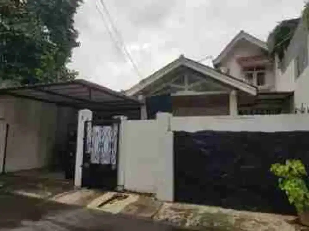 rumah 2lt layak huni tanah 210m²
duren tiga Jakarta Selatan