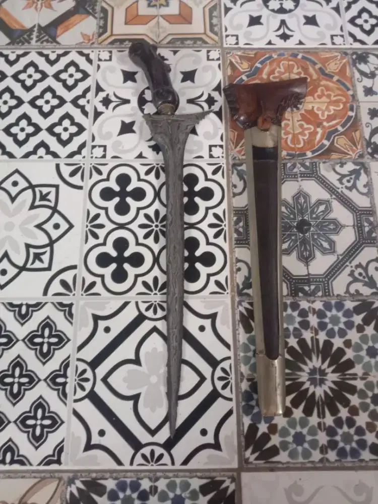 DIJUAL KERIS JAWA KUNO ABAD KE19 MURAH