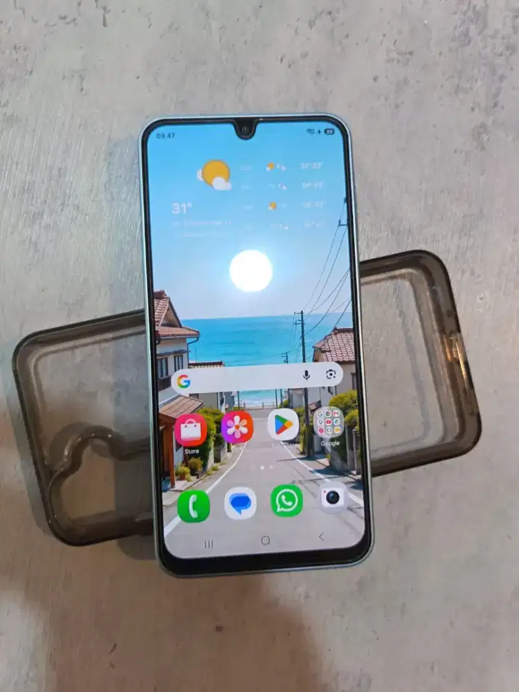 DIJUAL Samsung A17 4G, 4/138 GB. MULUS, TAK ADA BARET HALUS SAMA SKLI