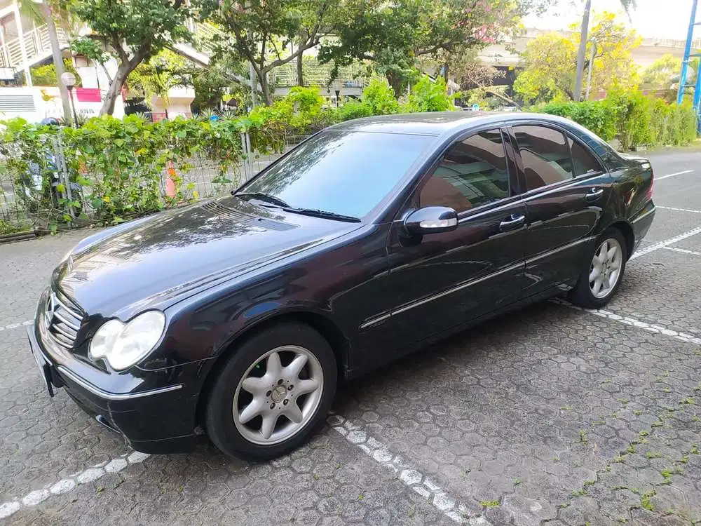 Mercedes-Benz C240 2003 Bensin