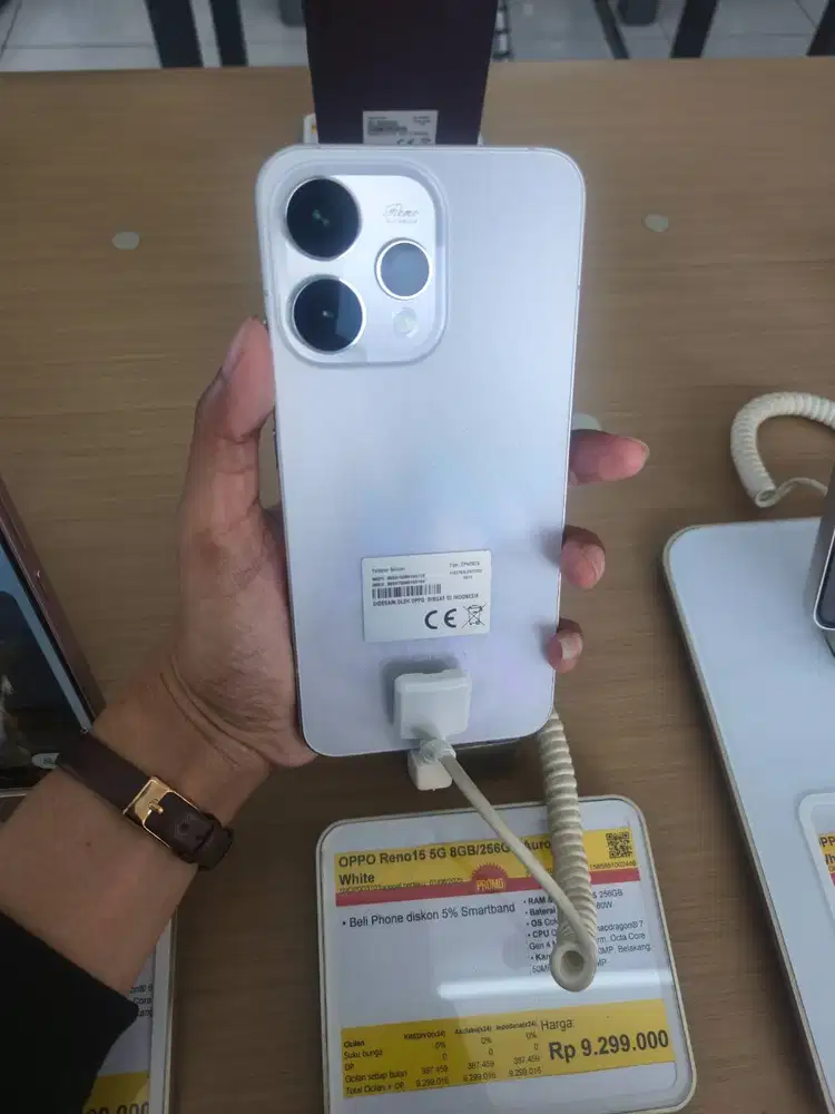 Oppo reno 5G 8/256