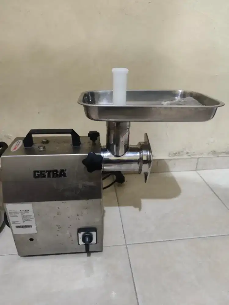 PENGGILINGAN DAGING DAN BUMBU MERK GETRA