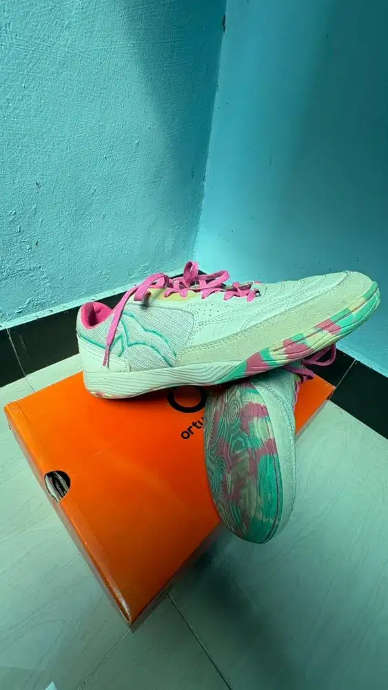 Sepatu Futsal Ortuseight Jogosala Vanquish Size 41 Original