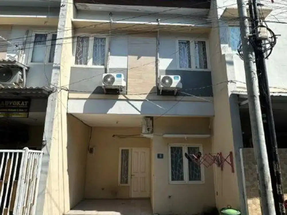 Rumah Town House Kutisari KOSONGAN