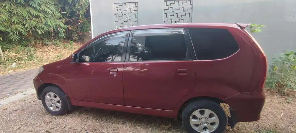 Toyota Avanza 2005 Bensin
